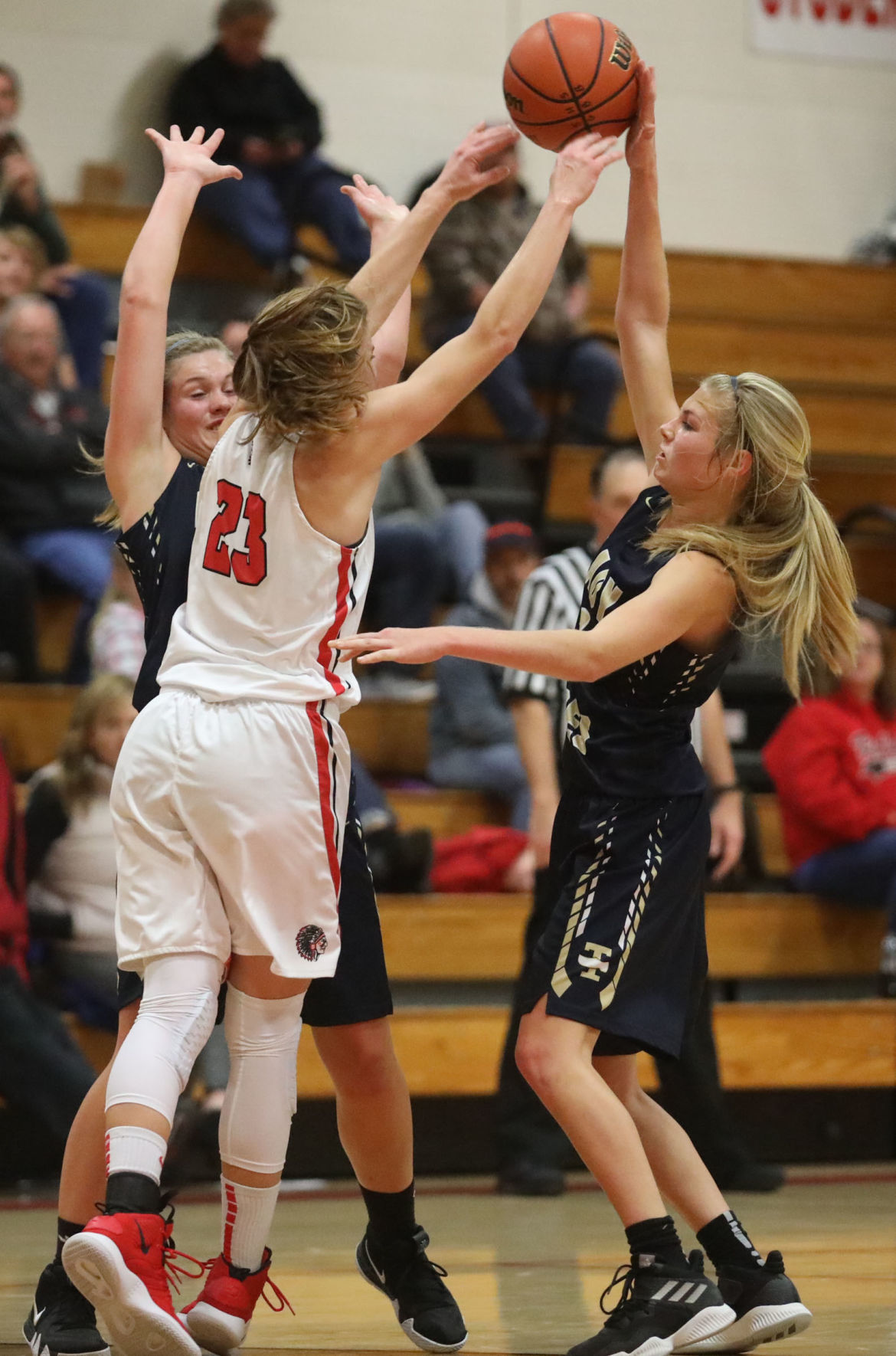 Sullivan vs Teutopolis girls basketball 8 11.26.18.jpg